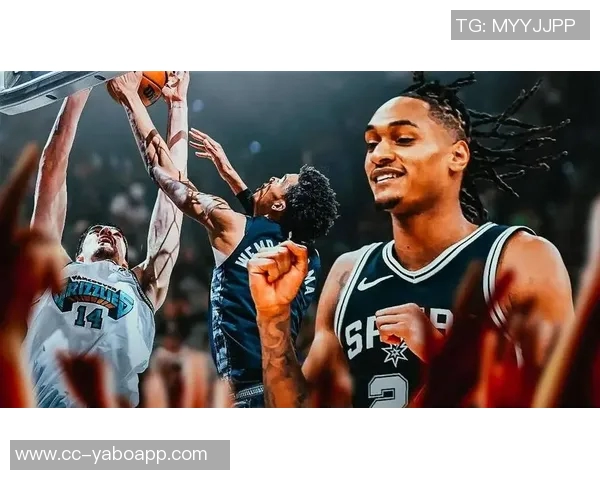 华子赞文班亚马封盖能力出众脚步灵活称其为独一无二的篮球天才